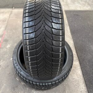 Nexen 235/35/R19