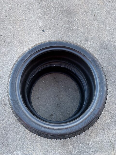 Goodyear 275/40/R22 – Image 3