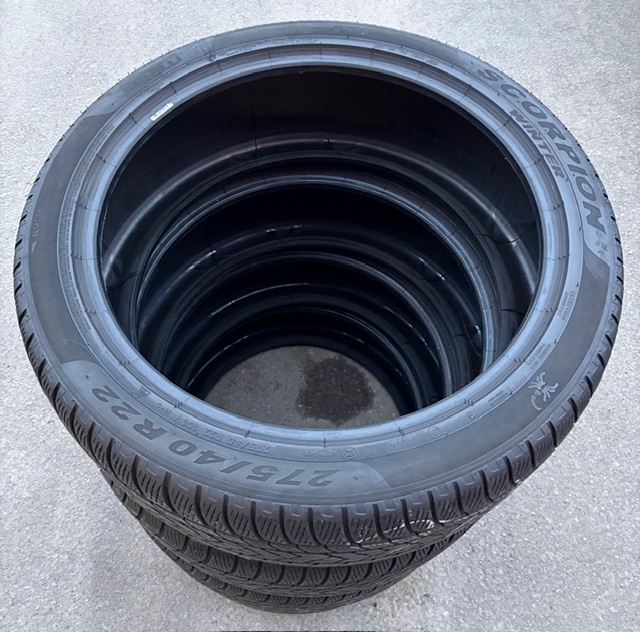 Pirelli 275/40/R22 – Image 3