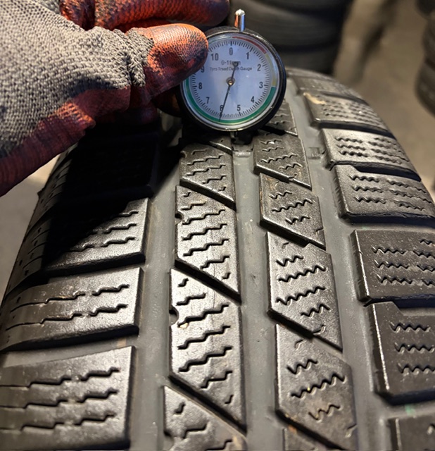Continental 215/70/R16 – Image 2