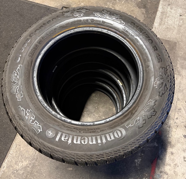 Continental 215/70/R16 – Image 3