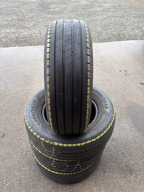 Goodyear 255/65/R17
