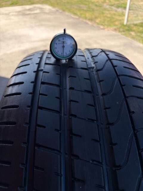 Pirelli 265/40/R21 – Image 2