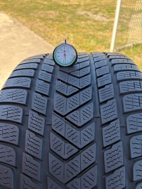 Pirelli 315/30/R21 – Image 2