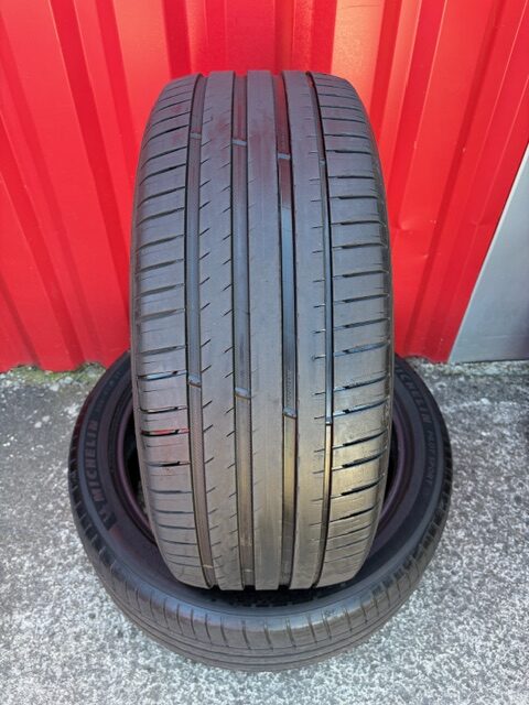 Michelin 255/45/R21