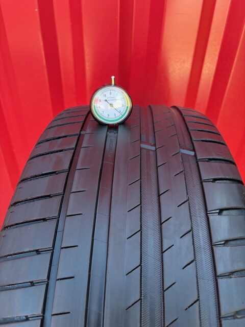 Michelin 255/45/R20 – Image 2