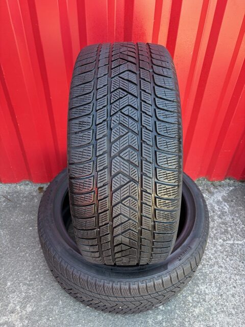 Pirelli 265/40/R21