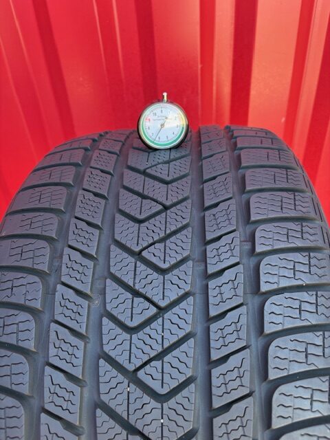 Pirelli 285/30/R21 – Image 2