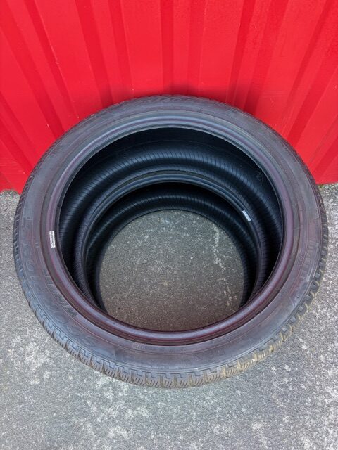Pirelli 275/40/R21 – Image 3