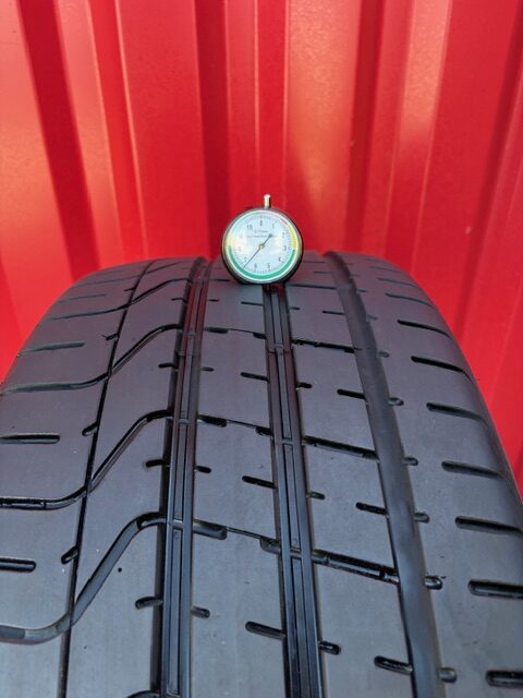 Pirelli 275/35/R20 – Image 2
