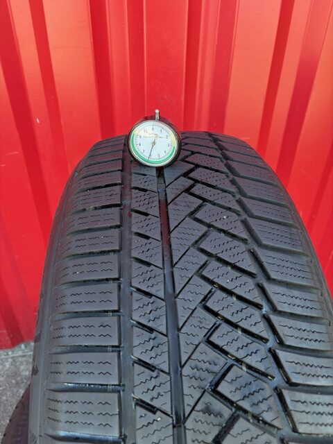 Continental 235/55/R20 – Image 2