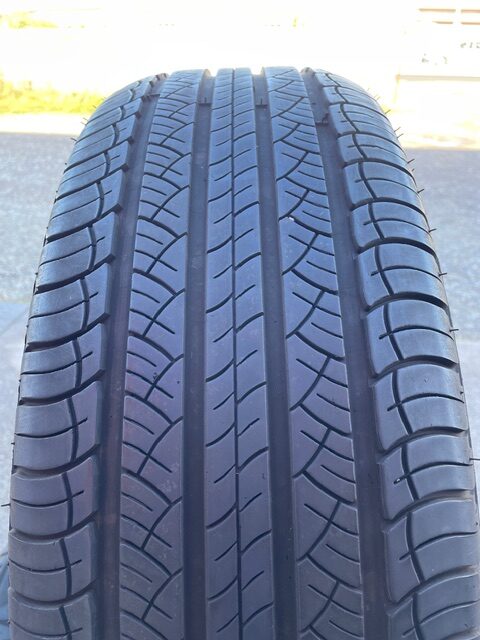 Michelin 255/70/R18 – Image 2