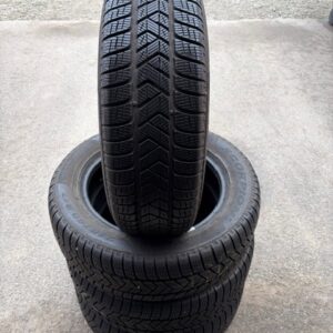 Pirelli 215/60/R17