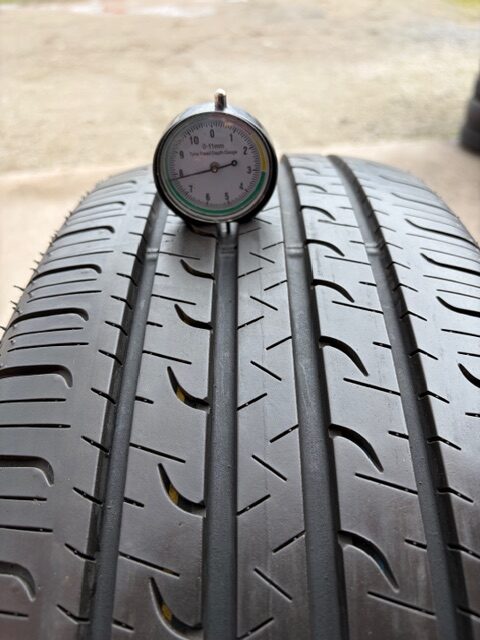 Goodyear 225/55/R19 – Image 2