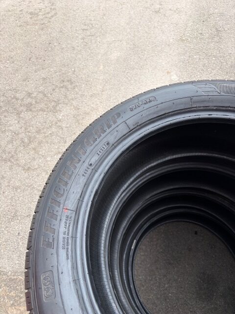 Goodyear 225/55/R19 – Image 3