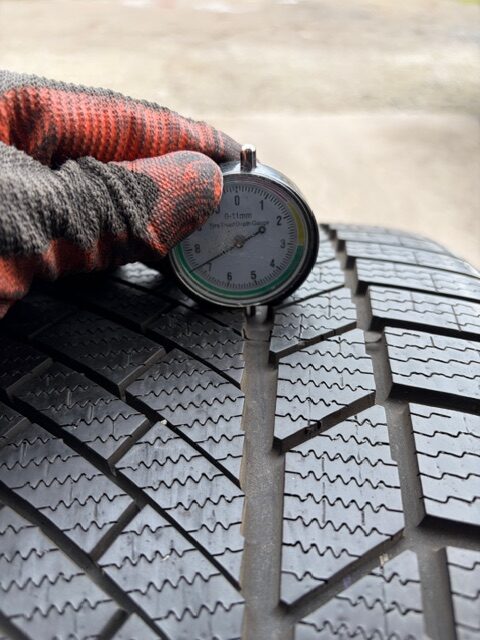 Continental 295/35/R19 – Image 2