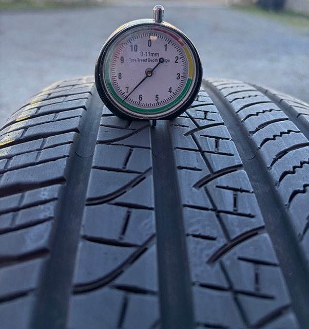 Pirelli 235/50/R20 – Image 2