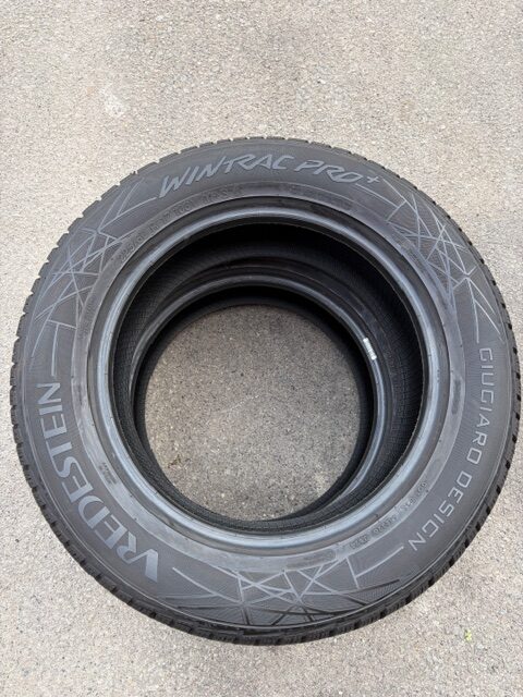Vredestein 225/60/R17 – Image 3