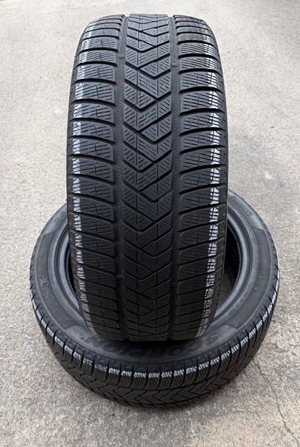 Pirelli 255/45/R20
