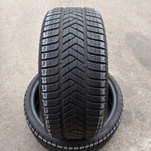 Pirelli 245/30/R20