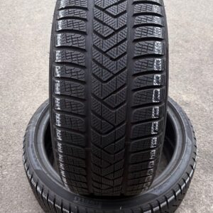 Pirelli 255/35/R20