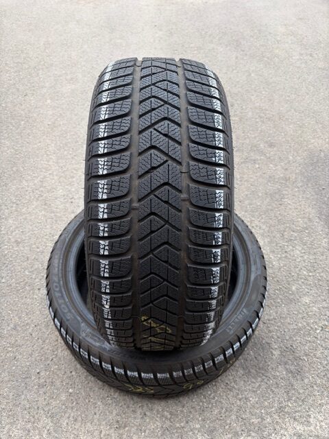 Pirelli 225/40/R18