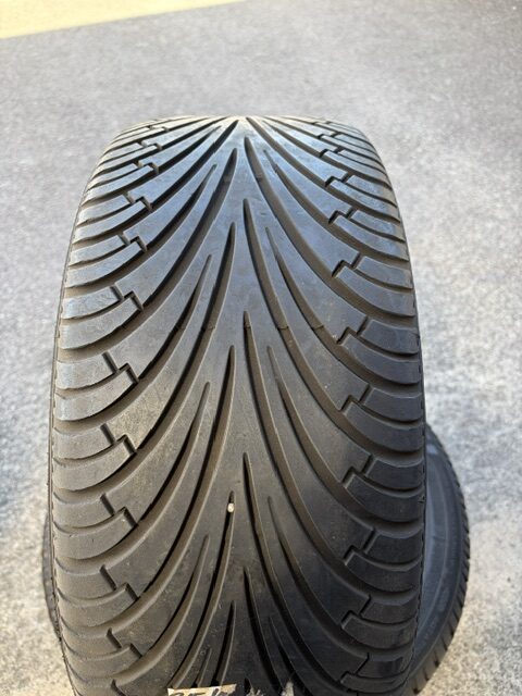 GOODYEAR 215/40/R16