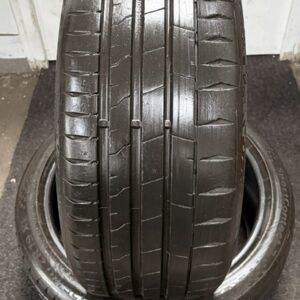 Continental 235/40/R19