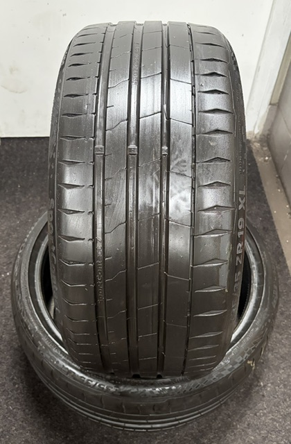 Continental 235/35/R19