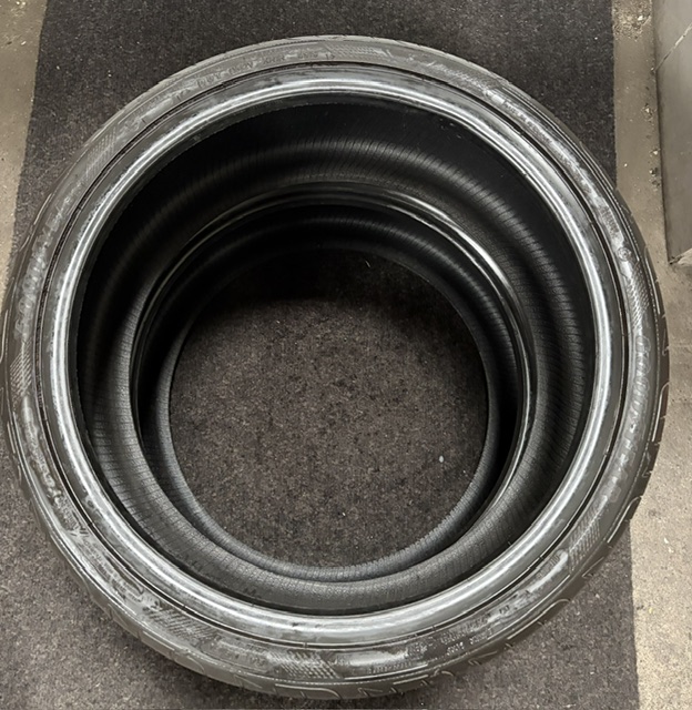 Goodyear 235/35/R19 – Image 3